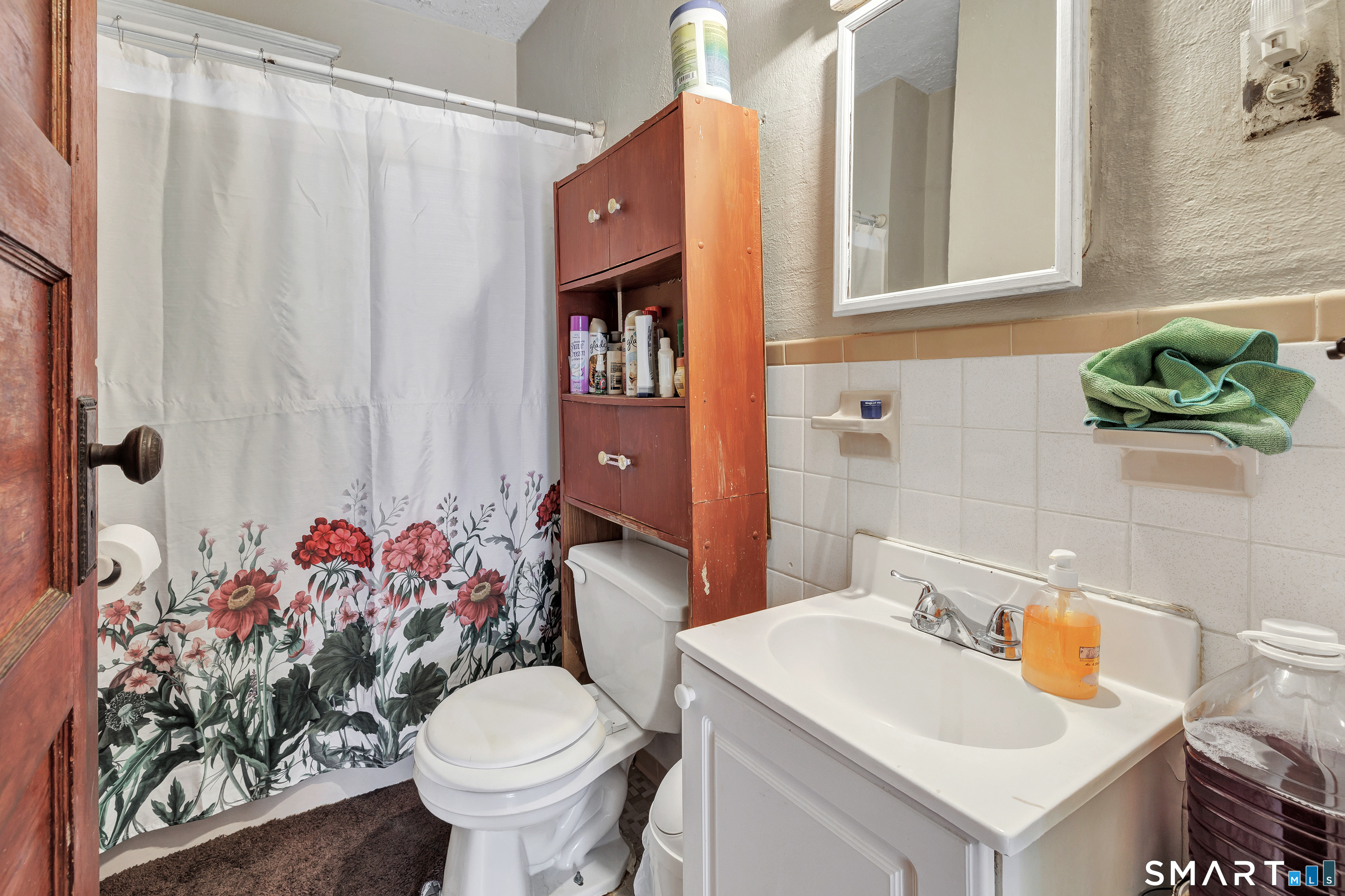 619 Brooks Street Bridgeport CT 06608