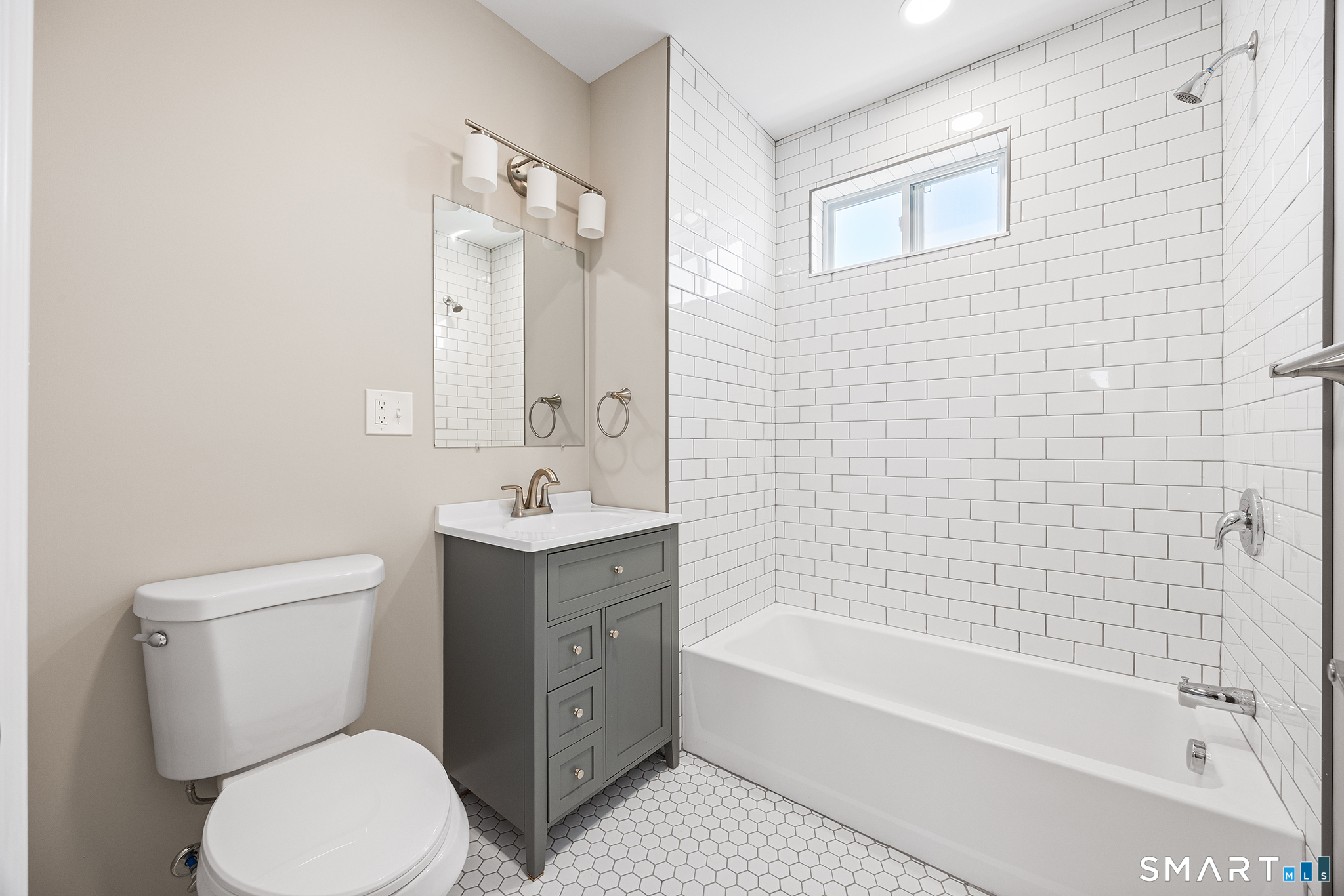 36 Hubbell Avenue Ansonia CT 06401