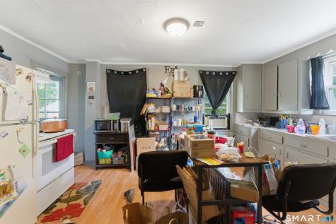 100-102 Taftville Occum Road Norwich CT 06360