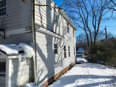 70 Walnut Street Putnam CT 06260