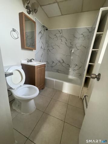 1804 Barnum Avenue Bridgeport CT 06610