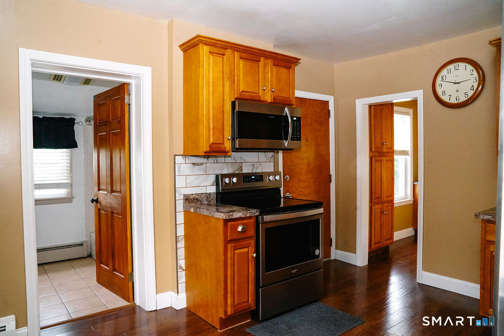 13 Warner Street Hartford CT 06114