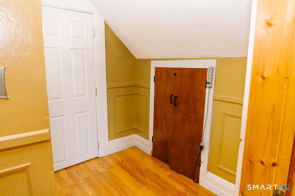 13 Warner Street Hartford CT 06114