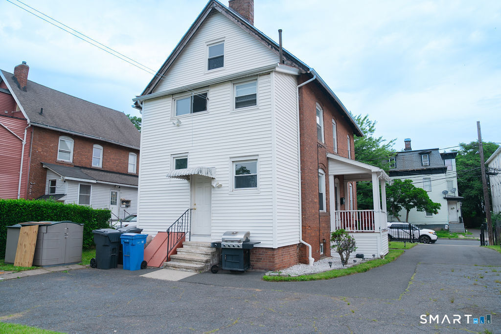 13 Warner Street Hartford CT 06114