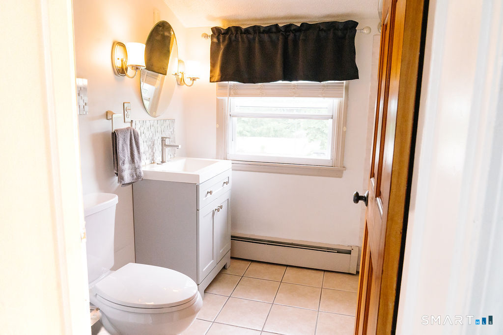 13 Warner Street Hartford CT 06114