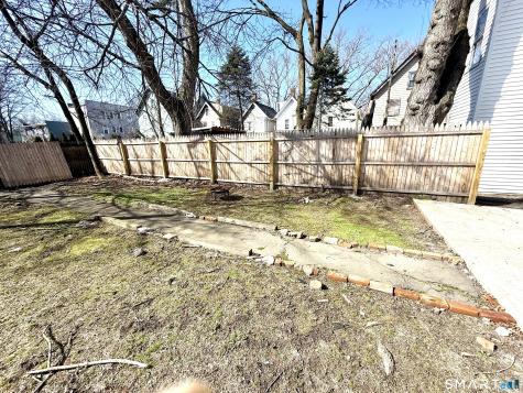 76 3RD Street New Haven CT 06519