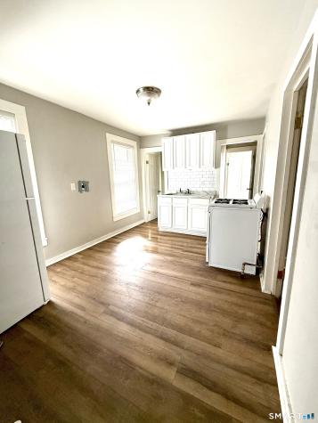 76 3RD Street New Haven CT 06519