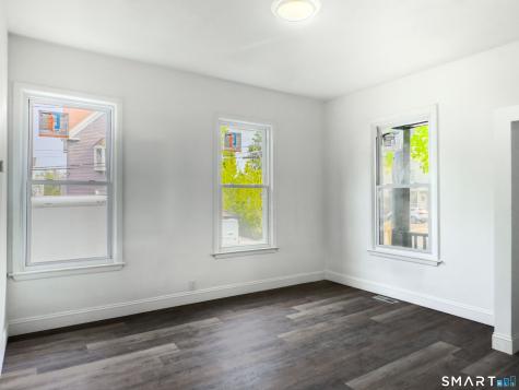 16 Winthrop Street Meriden CT 06451