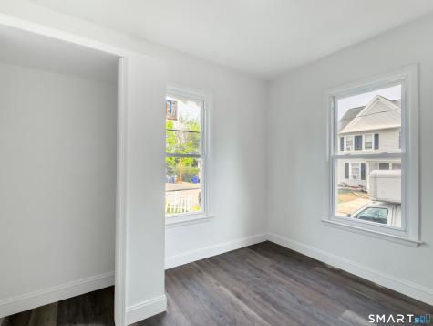 16 Winthrop Street Meriden CT 06451