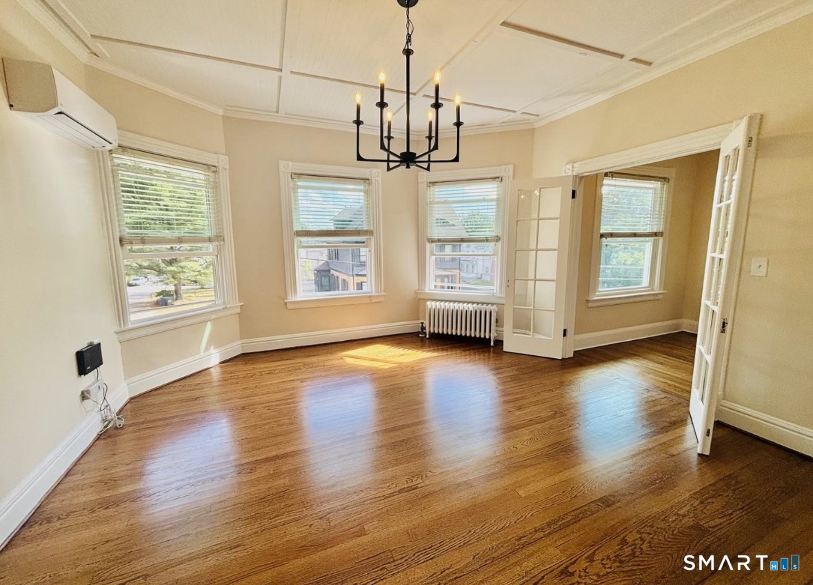 142 Broad Street Norwich CT 06360