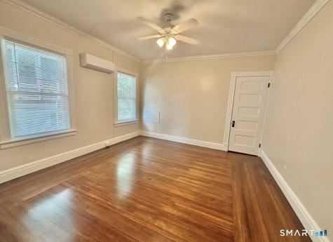 142 Broad Street Norwich CT 06360