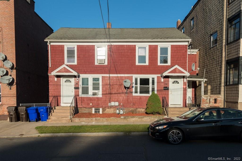 36 Saint Johns Street Middletown CT 06457