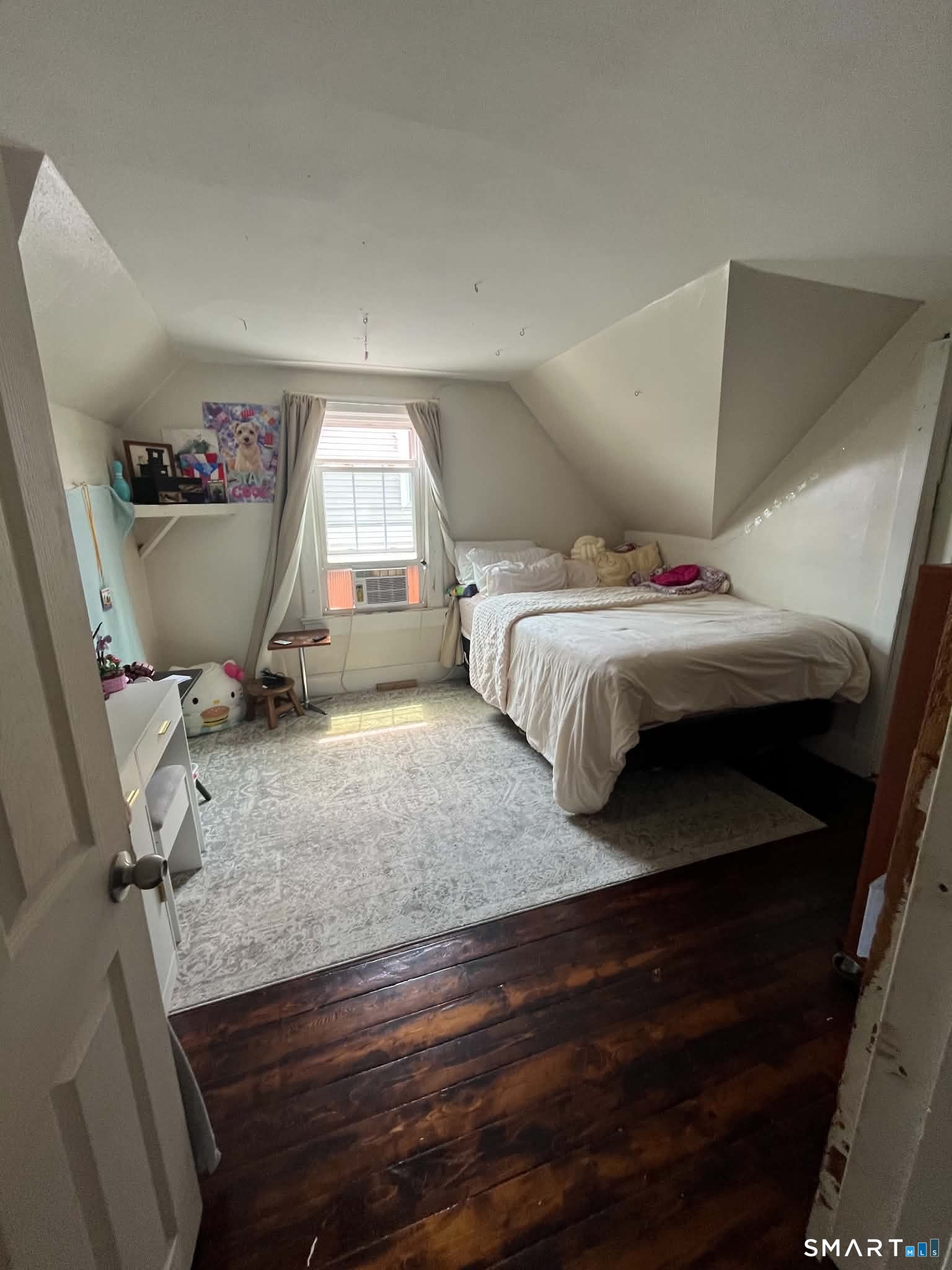 53 Montauk Avenue New London CT 06320