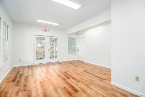 14 Elm Street New Milford CT 06776