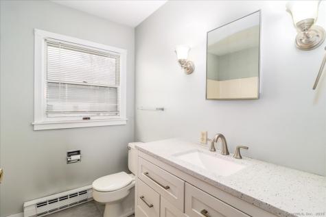 14 Elm Street New Milford CT 06776