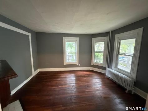 16 Fairview Street Waterbury CT 06710