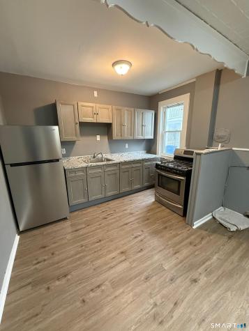 16 Fairview Street Waterbury CT 06710