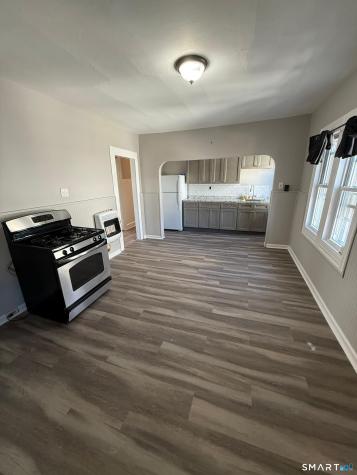 16 Fairview Street Waterbury CT 06710