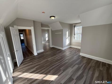 16 Fairview Street Waterbury CT 06710