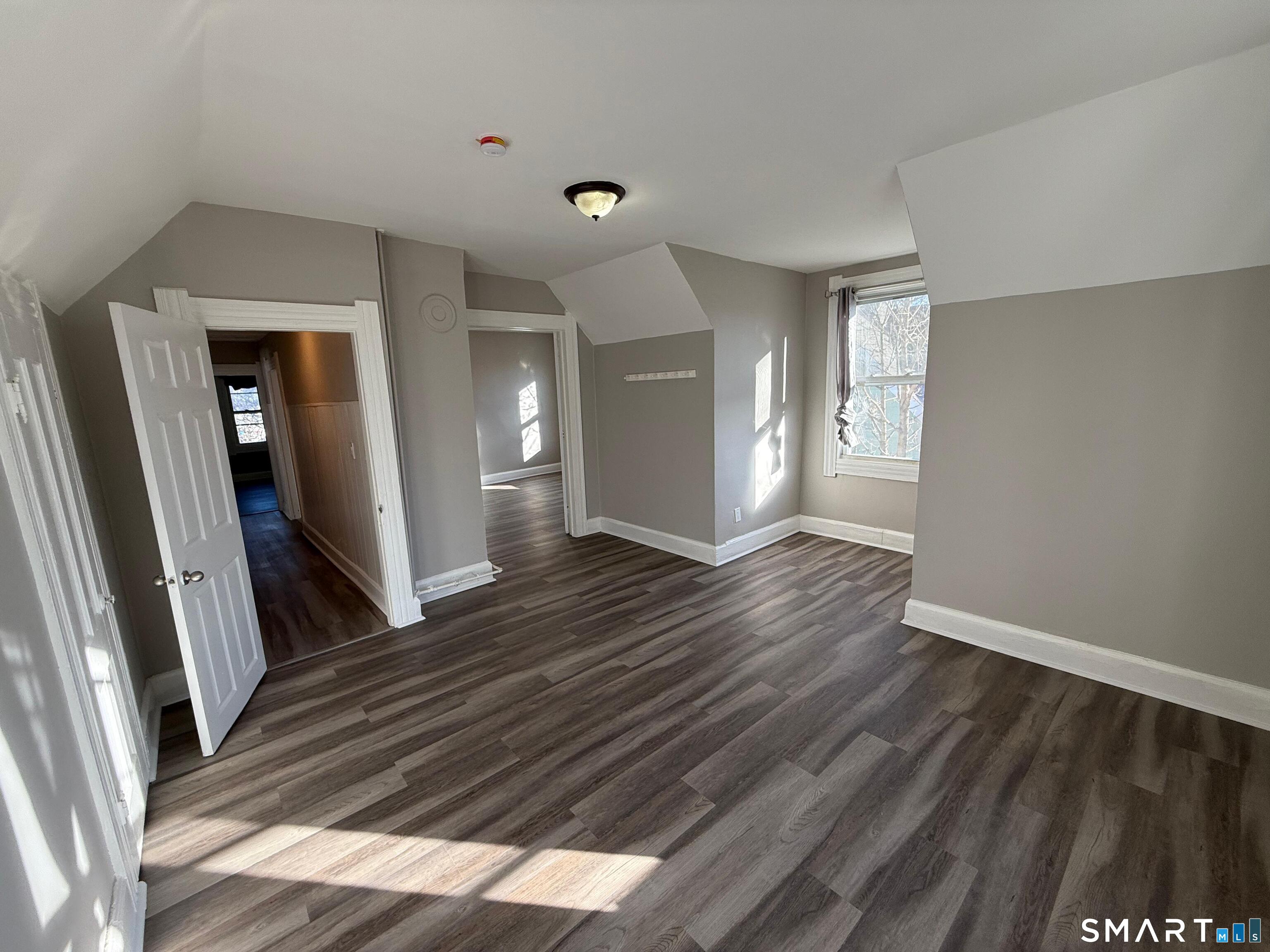 16 Fairview Street Waterbury CT 06710