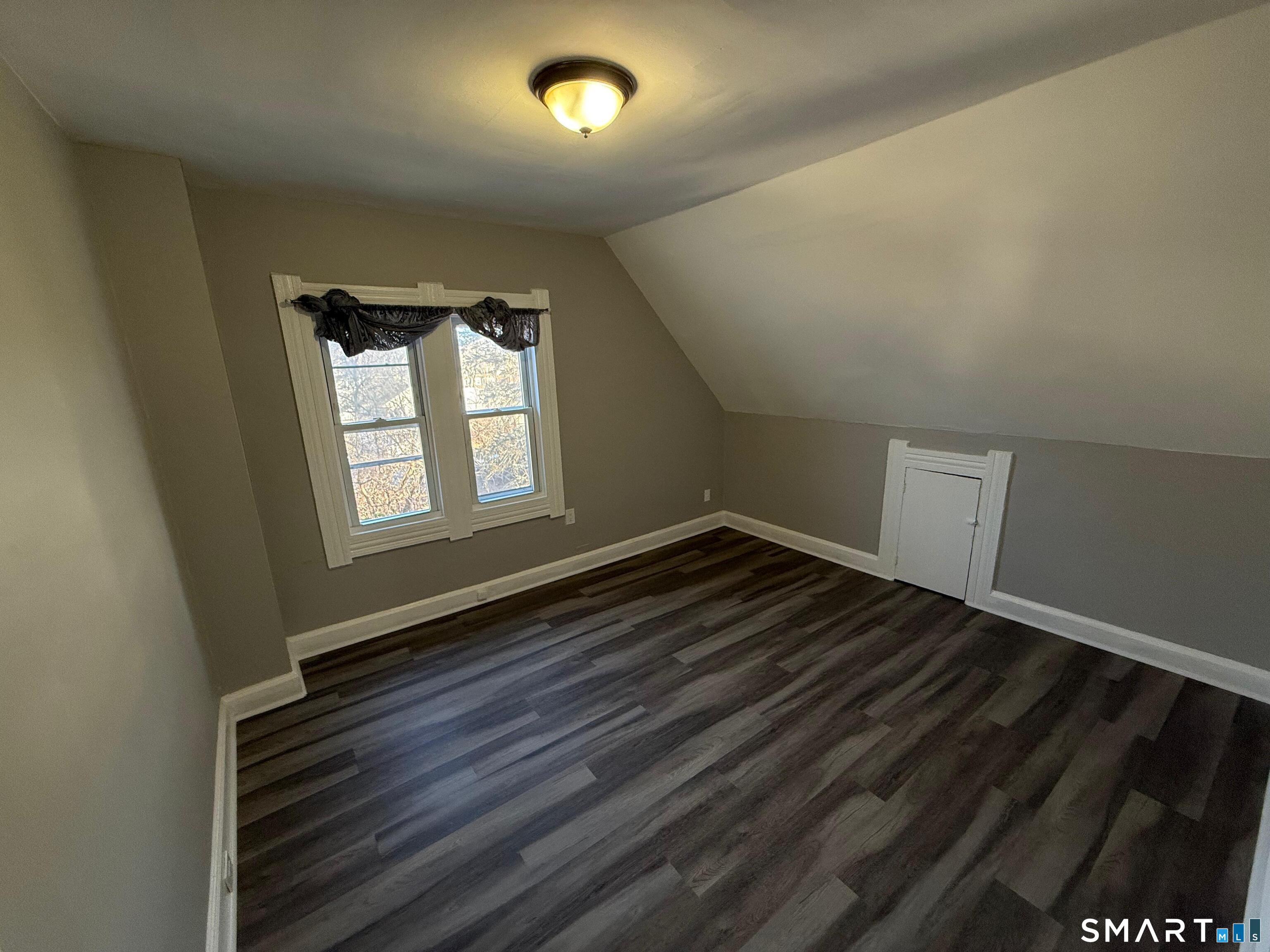16 Fairview Street Waterbury CT 06710