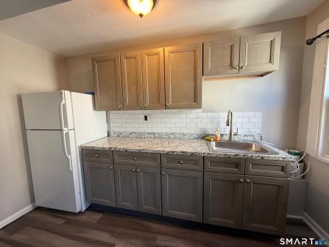 16 Fairview Street Waterbury CT 06710