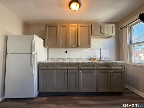 16 Fairview Street Waterbury CT 06710
