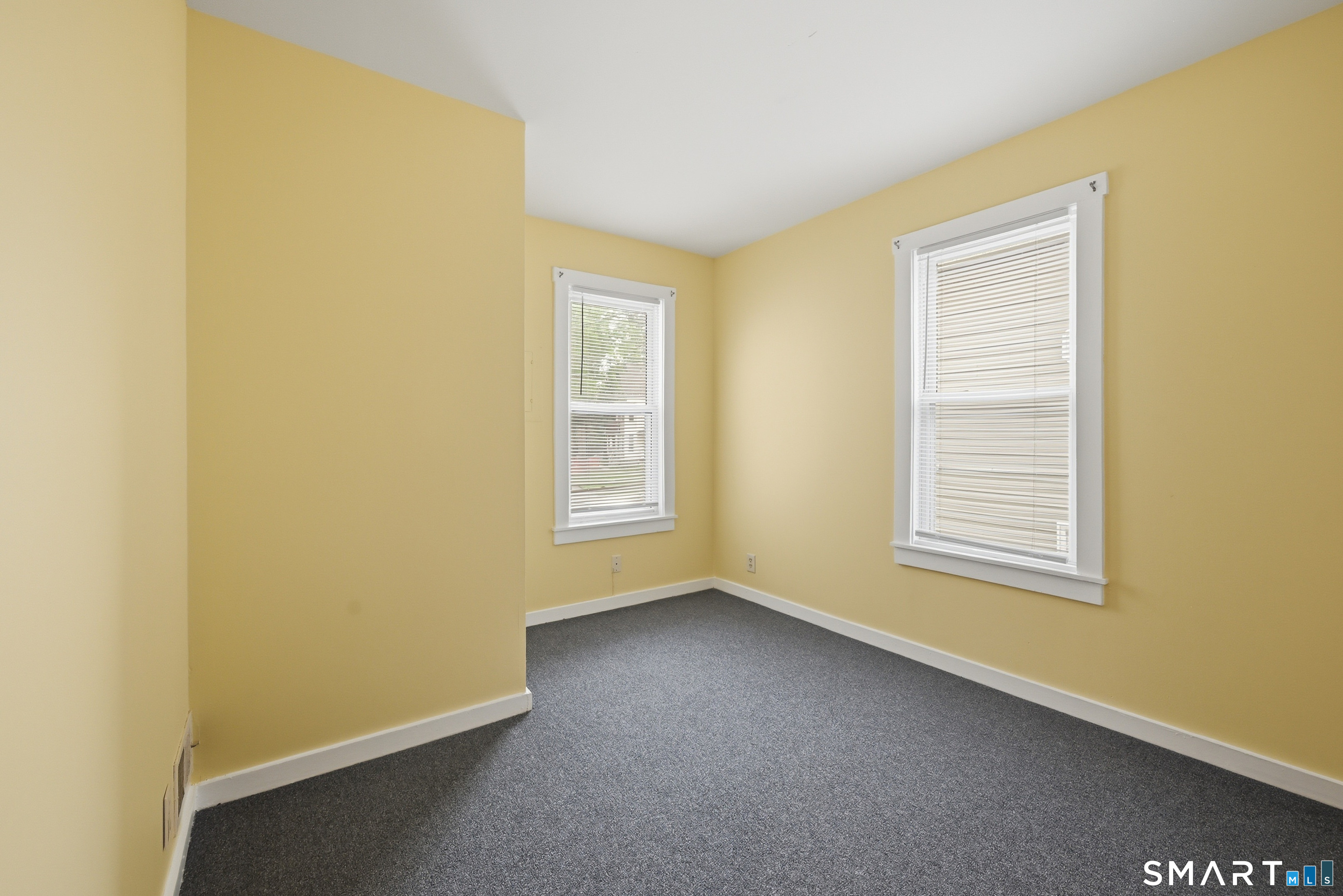 17 Lake Avenue Danbury CT 06810