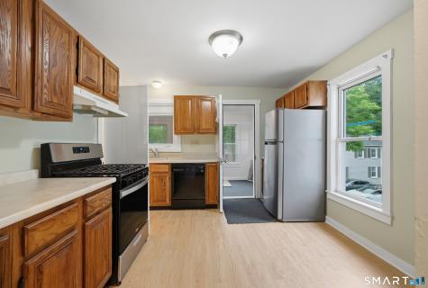 17 Lake Avenue Danbury CT 06810