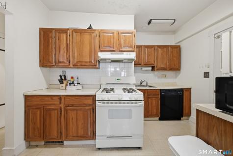 17 Lake Avenue Danbury CT 06810