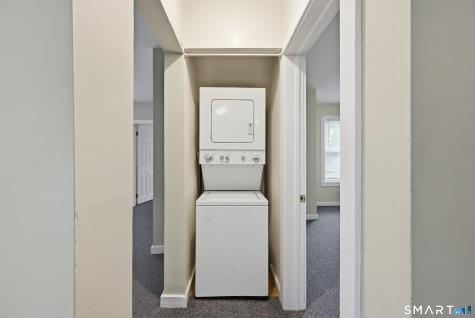 17 Lake Avenue Danbury CT 06810