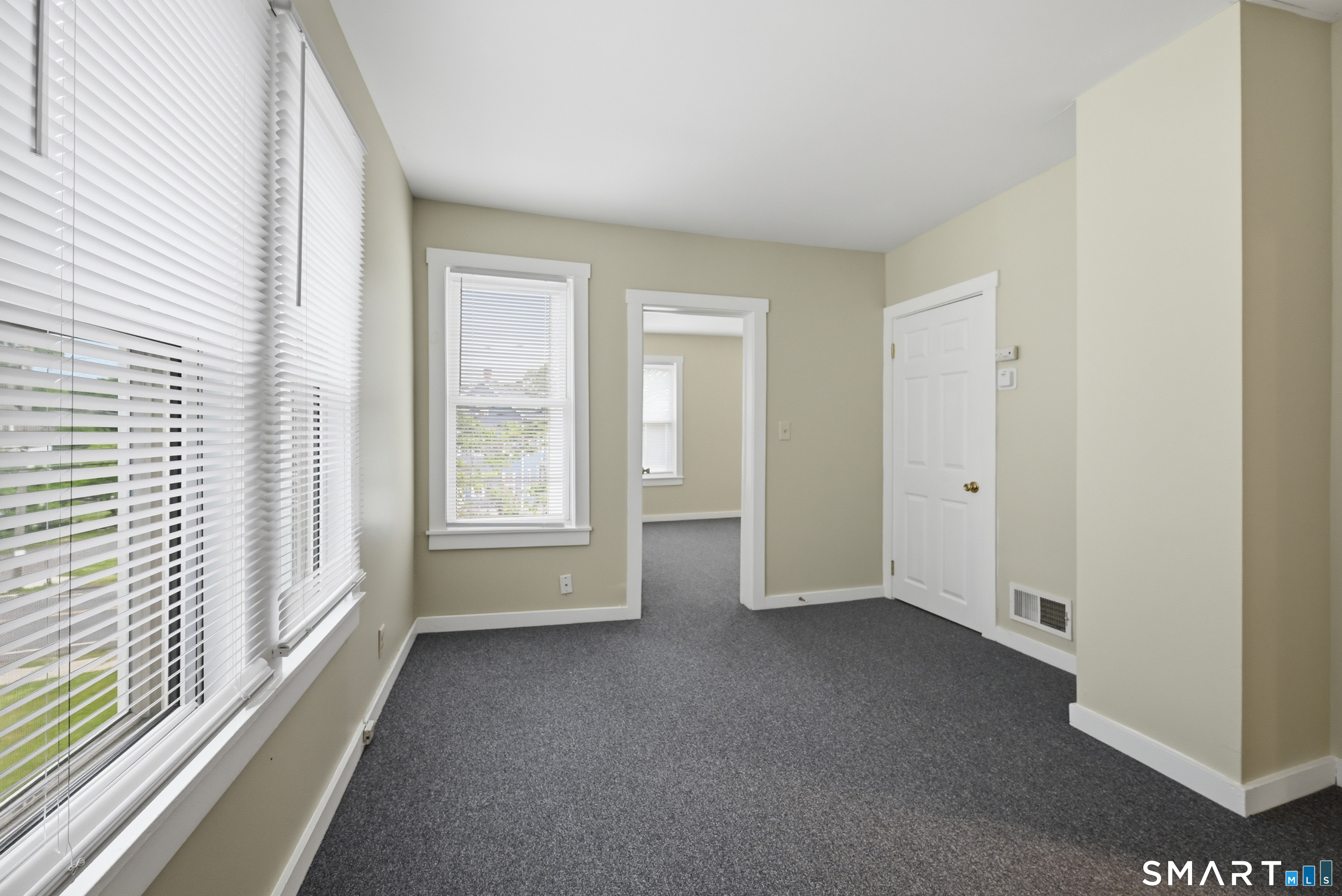 17 Lake Avenue Danbury CT 06810