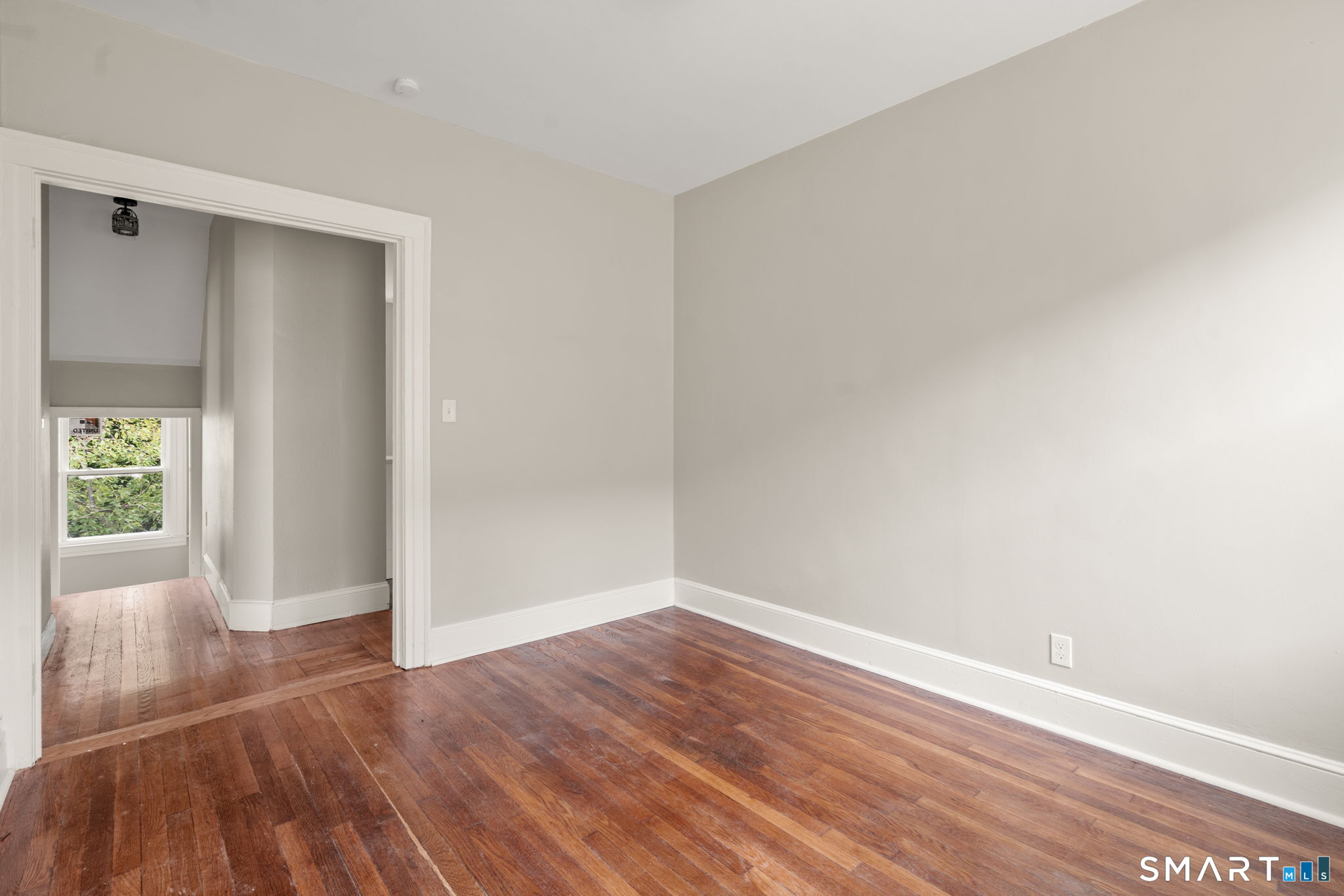 94 Thomas Street West Haven CT 06516