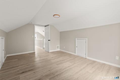 94 Thomas Street West Haven CT 06516