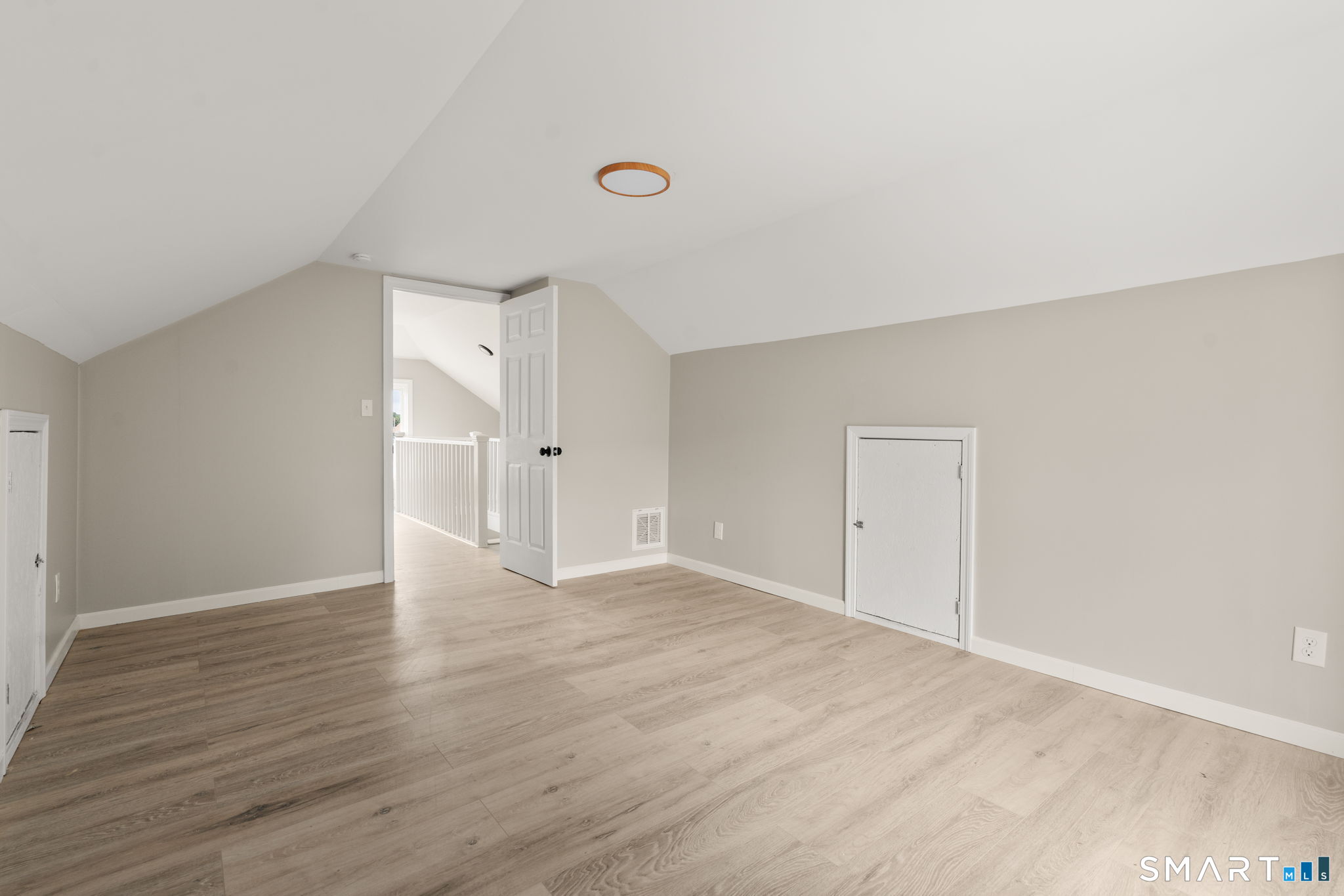 94 Thomas Street West Haven CT 06516