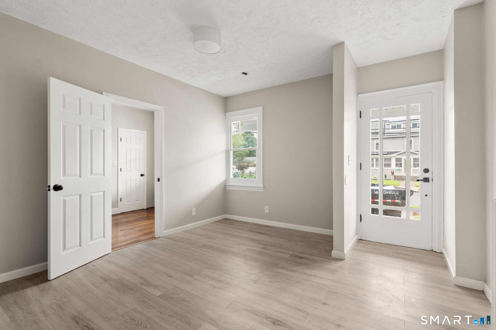 94 Thomas Street West Haven CT 06516