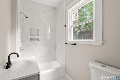 94 Thomas Street West Haven CT 06516