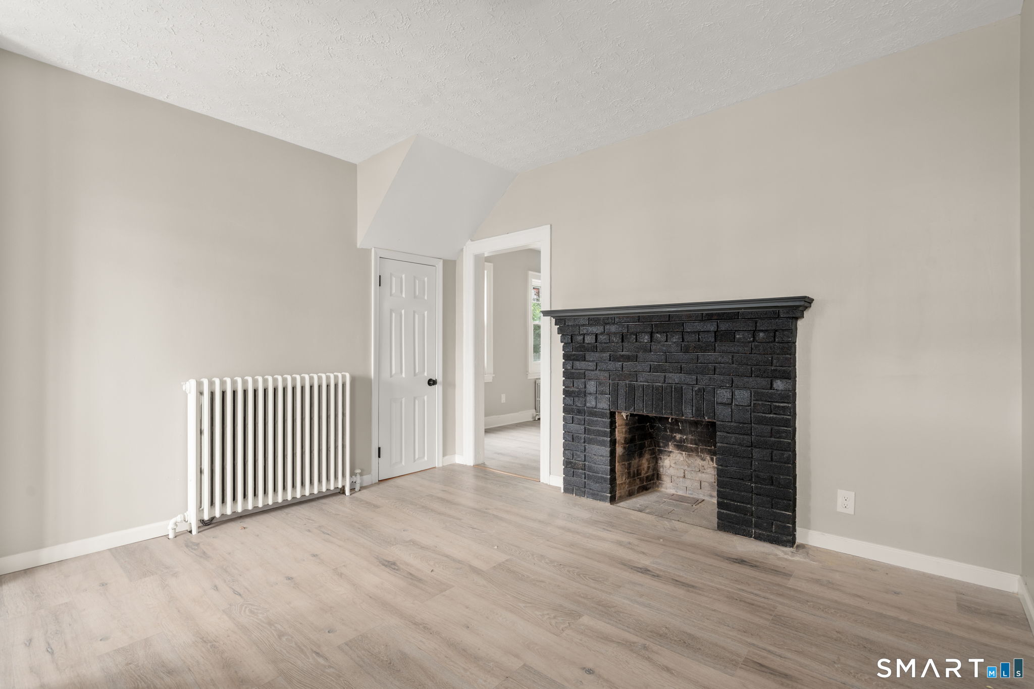 94 Thomas Street West Haven CT 06516