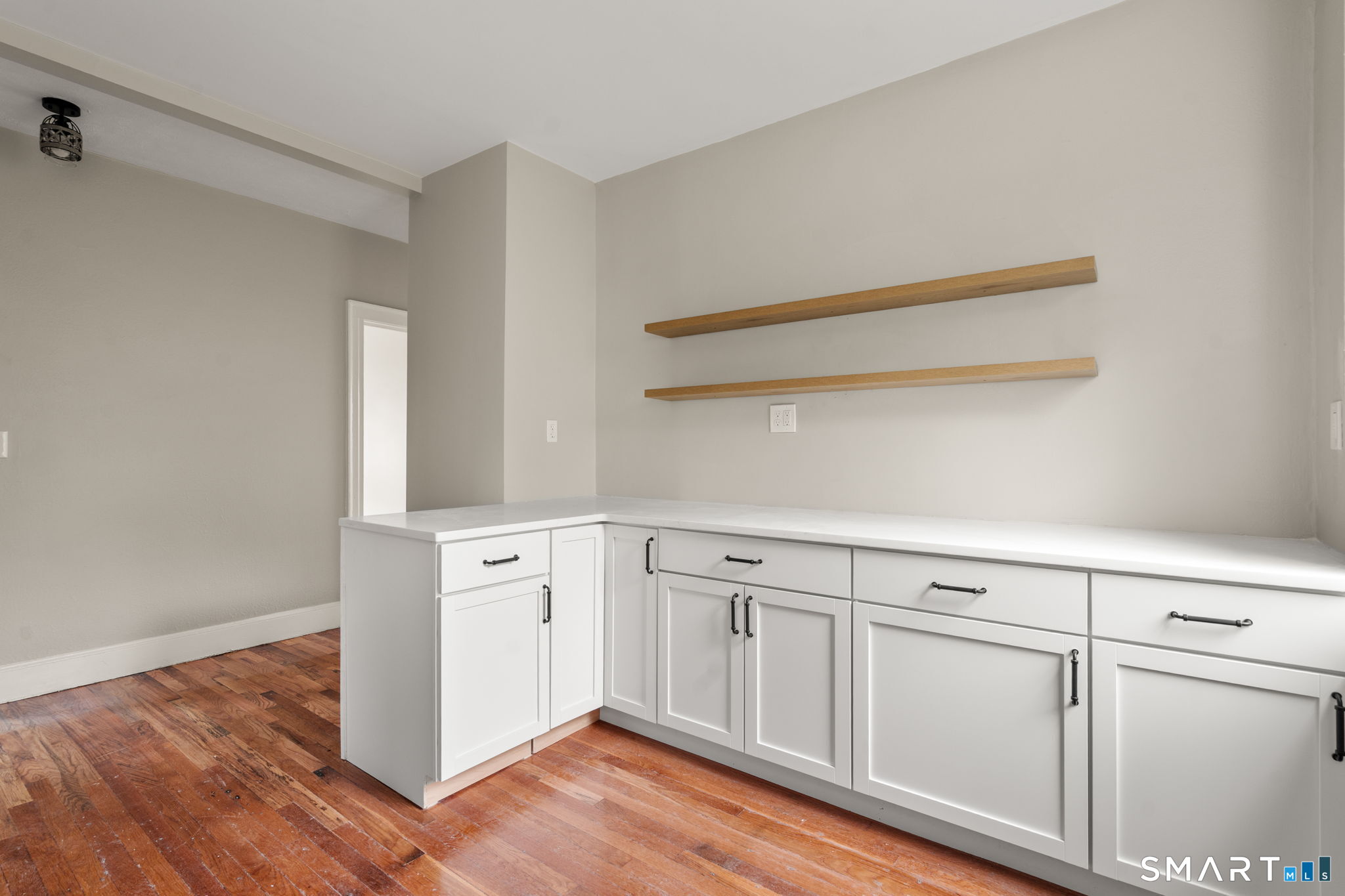 94 Thomas Street West Haven CT 06516