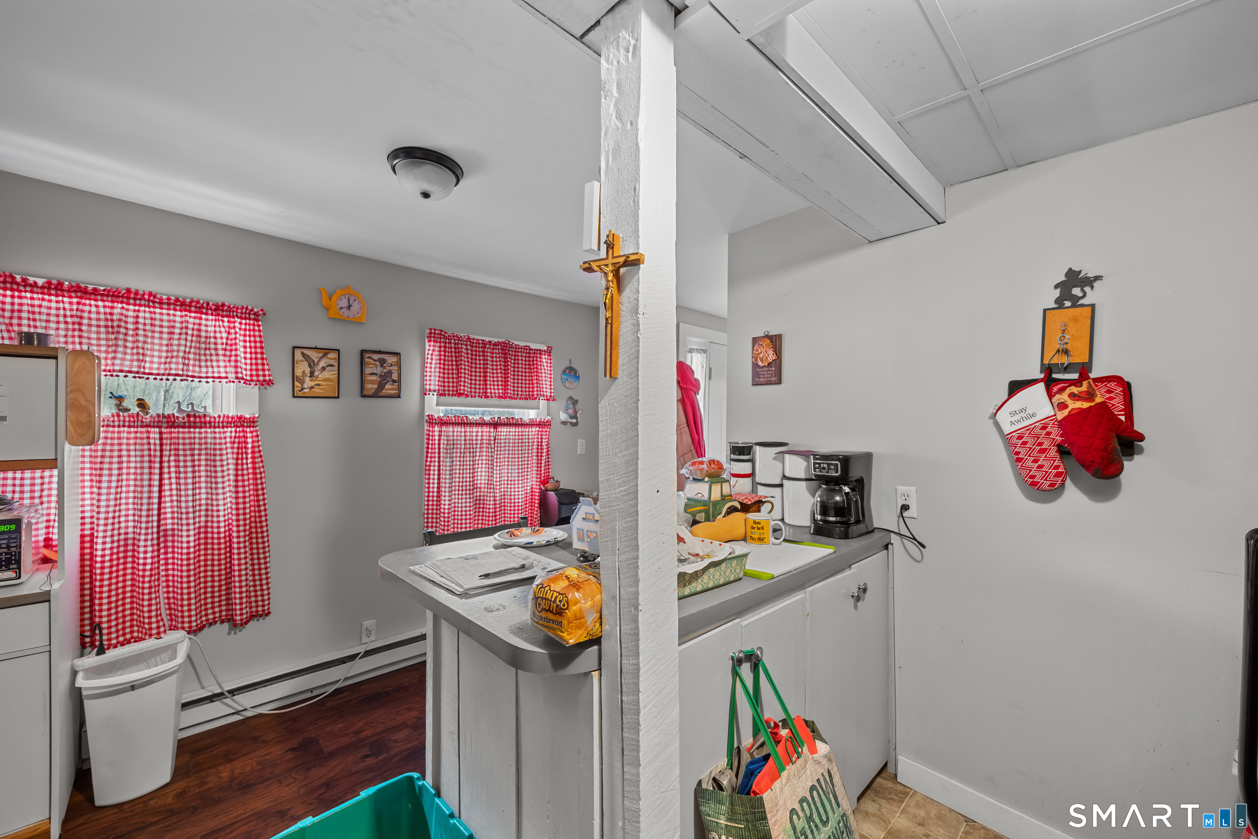162 Pomfret Street Pomfret CT 06259