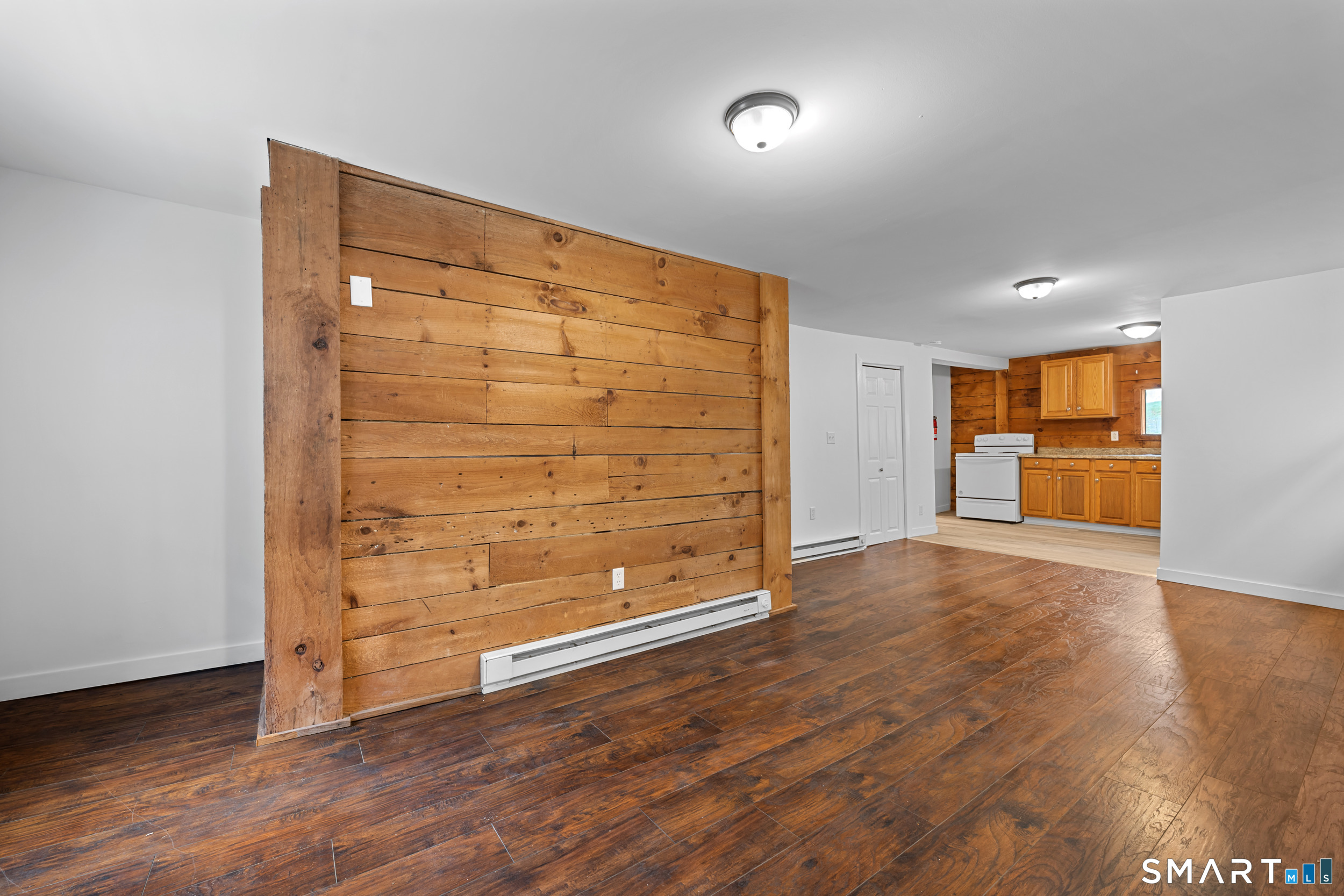 162 Pomfret Street Pomfret CT 06259