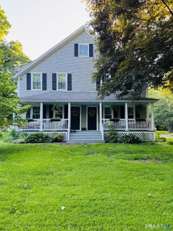34 Woodstock Road Pomfret CT 06259