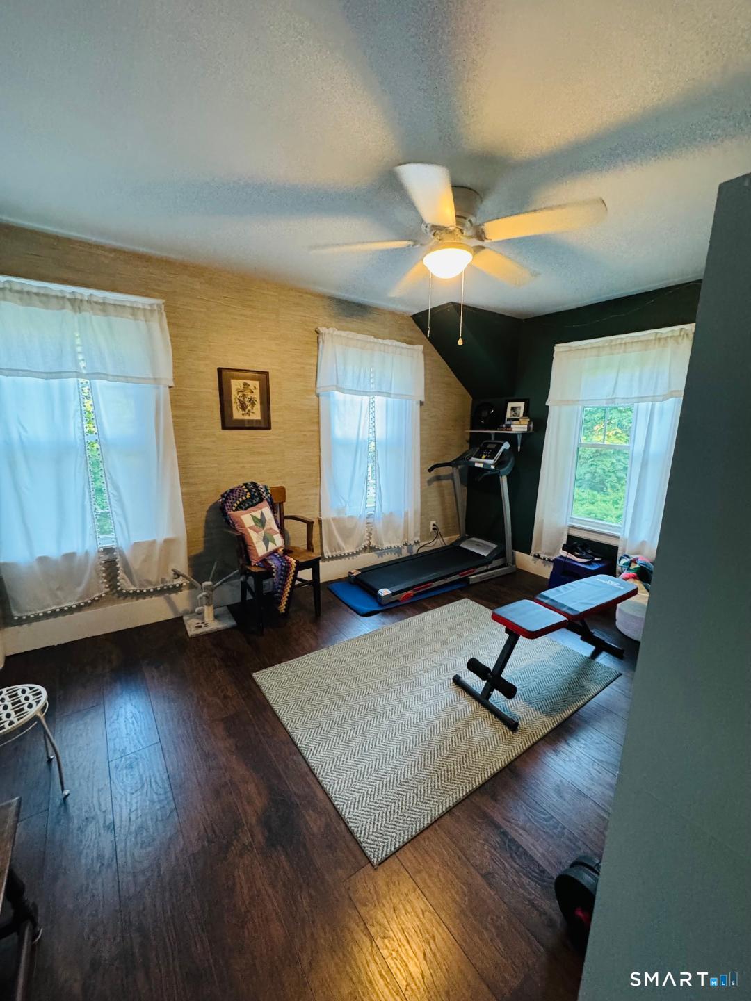 34 Woodstock Road Pomfret CT 06259