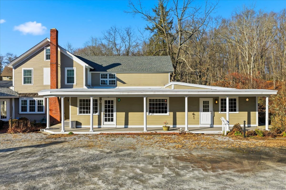 33 Deep River Road Essex CT 06409