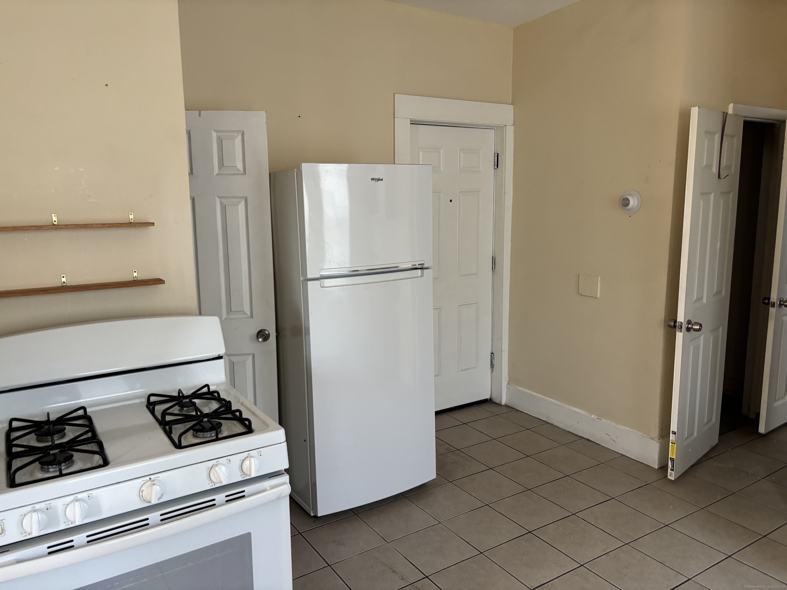 373 Blatchley Avenue New Haven CT 06513