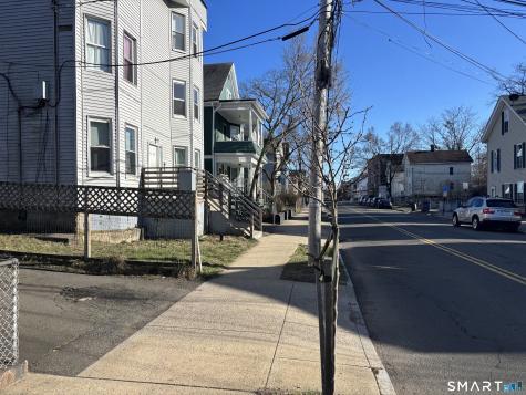 373 Blatchley Avenue New Haven CT 06513
