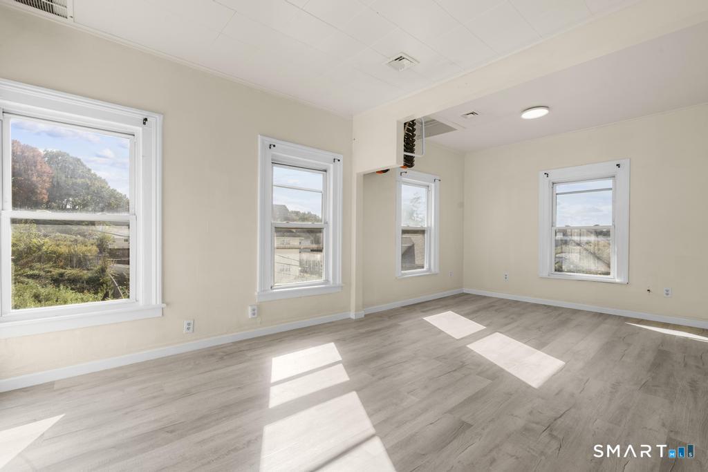 11 Bergen Street Waterbury CT 06706