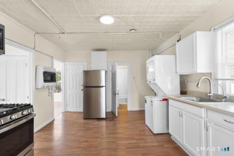 11 Bergen Street Waterbury CT 06706
