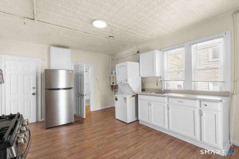 11 Bergen Street Waterbury CT 06706