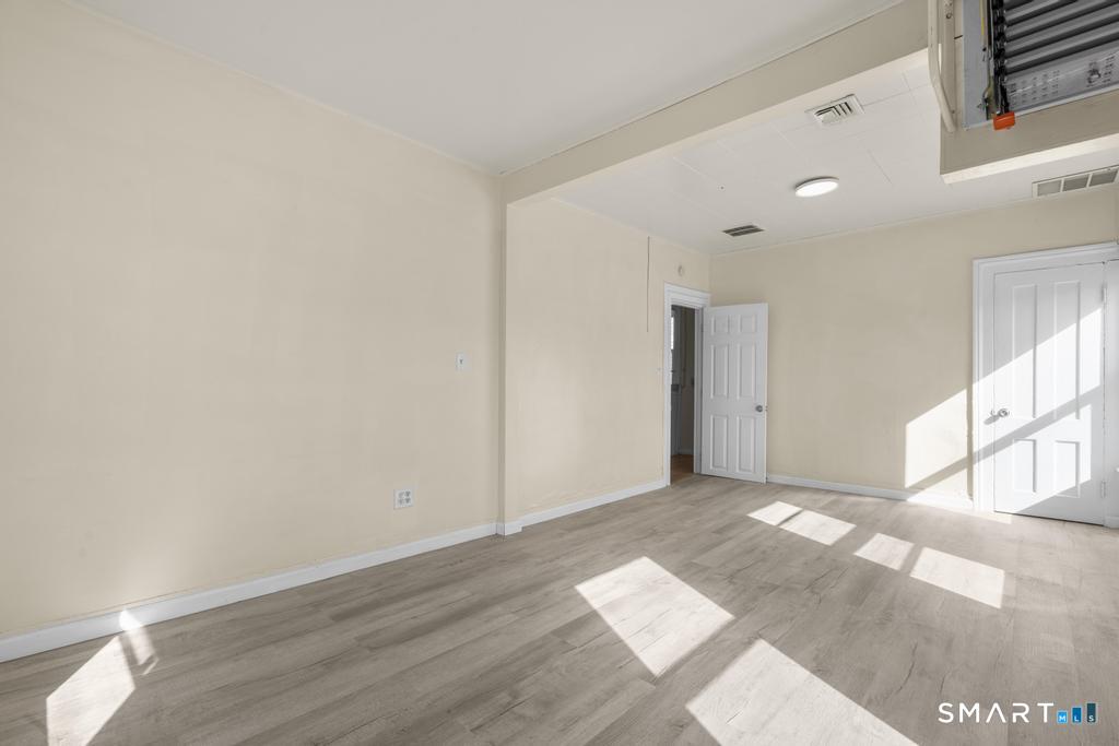 11 Bergen Street Waterbury CT 06706